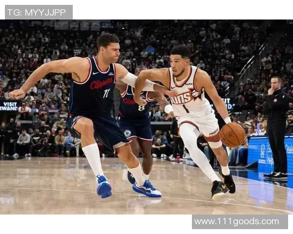 快船大胜太阳，取得七连胜：王者之势尽显无遗