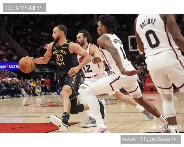 库里领衔勇士大胜火箭，团队表现抢眼掀翻火箭，收获五连胜