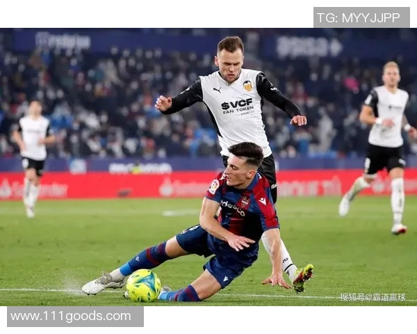 米兰锋线引援风声鹤唳，西甲年轻射手或成为新助力